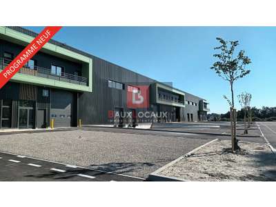 Location Locaux d'activités - Entrepôts à Graveson