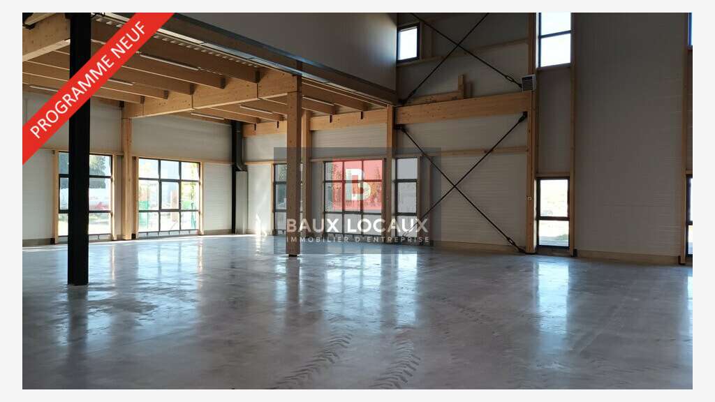 Entrepôt logistique 1408m² à louer en ZA Graveson