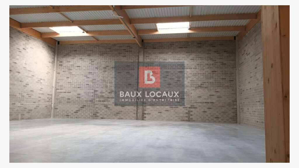 Entrepôt logistique 1408m² à louer en ZA Graveson
