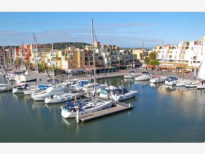 Bail saisonnier 3 mois 43m² Gruissan Pl Menhirs