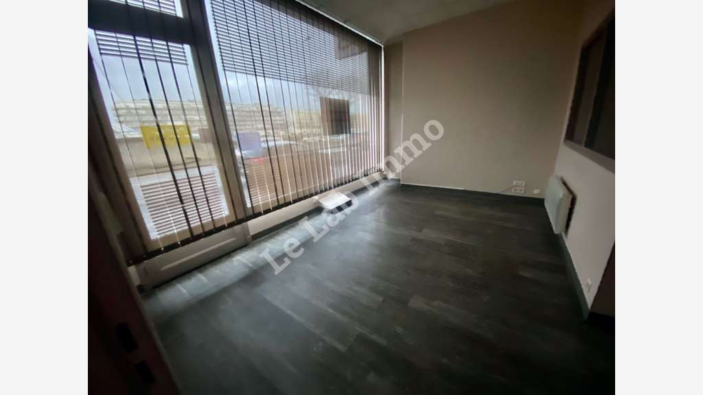 Loue local commercial 70m² hyper centre du Havre