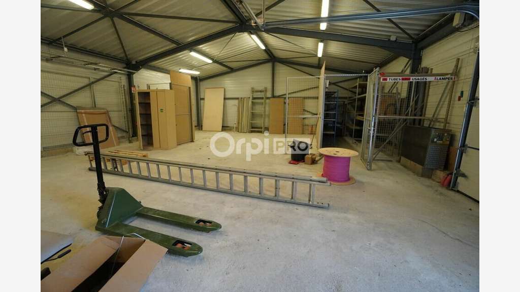 A louer bureaux 828m² à Dijon Saint-Appolinaire