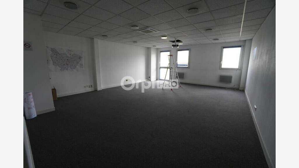 A louer bureaux 828m² à Dijon Saint-Appolinaire