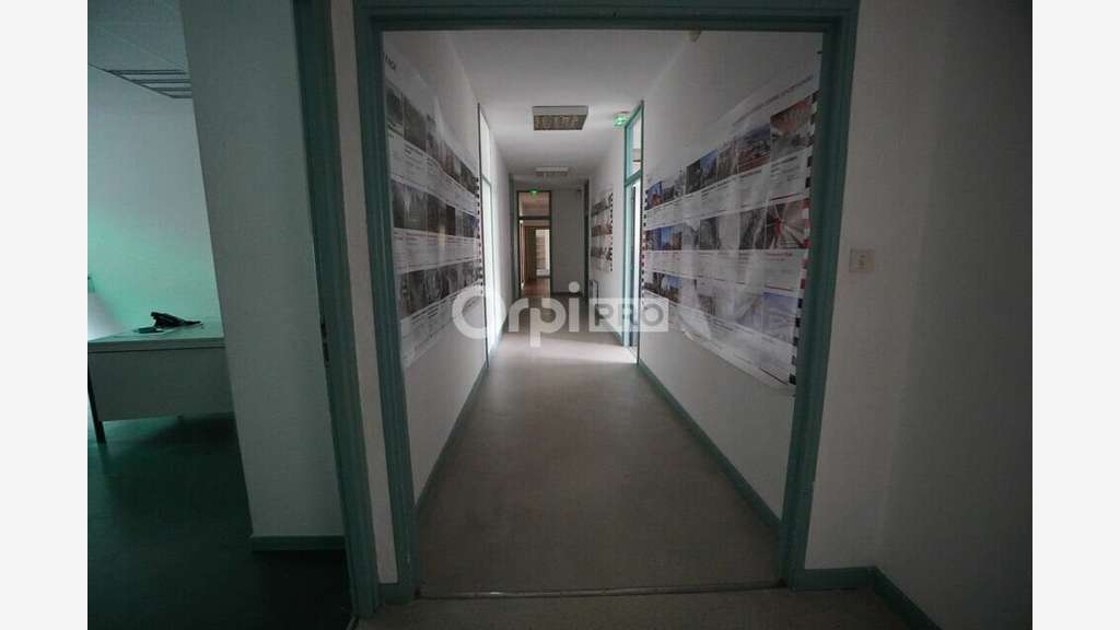A louer bureaux 828m² à Dijon Saint-Appolinaire