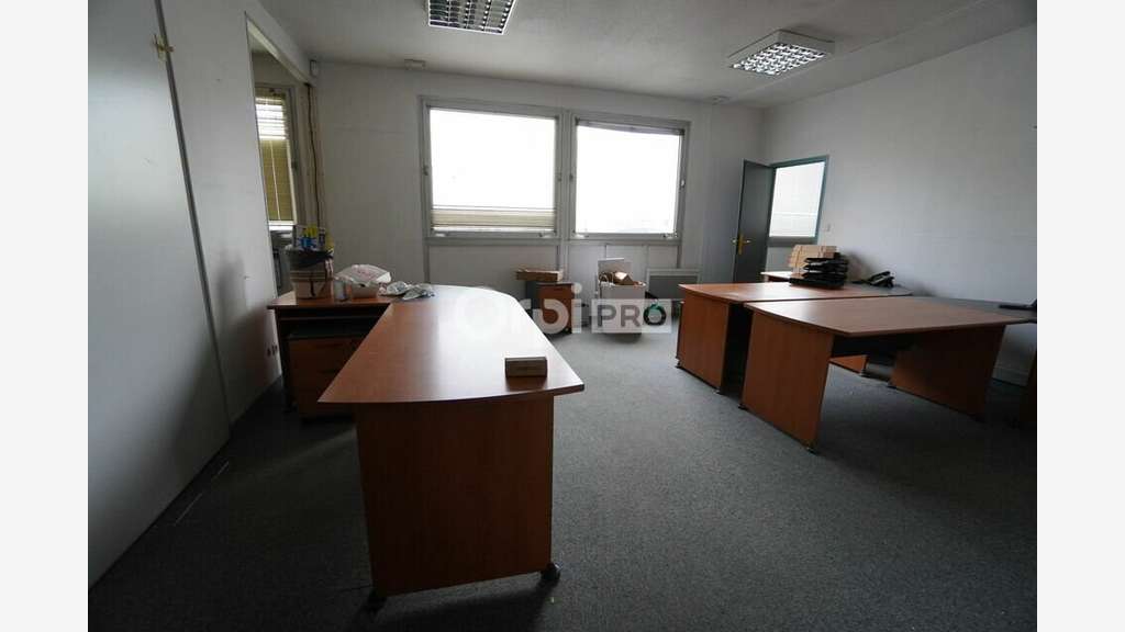 A louer bureaux 828m² à Dijon Saint-Appolinaire