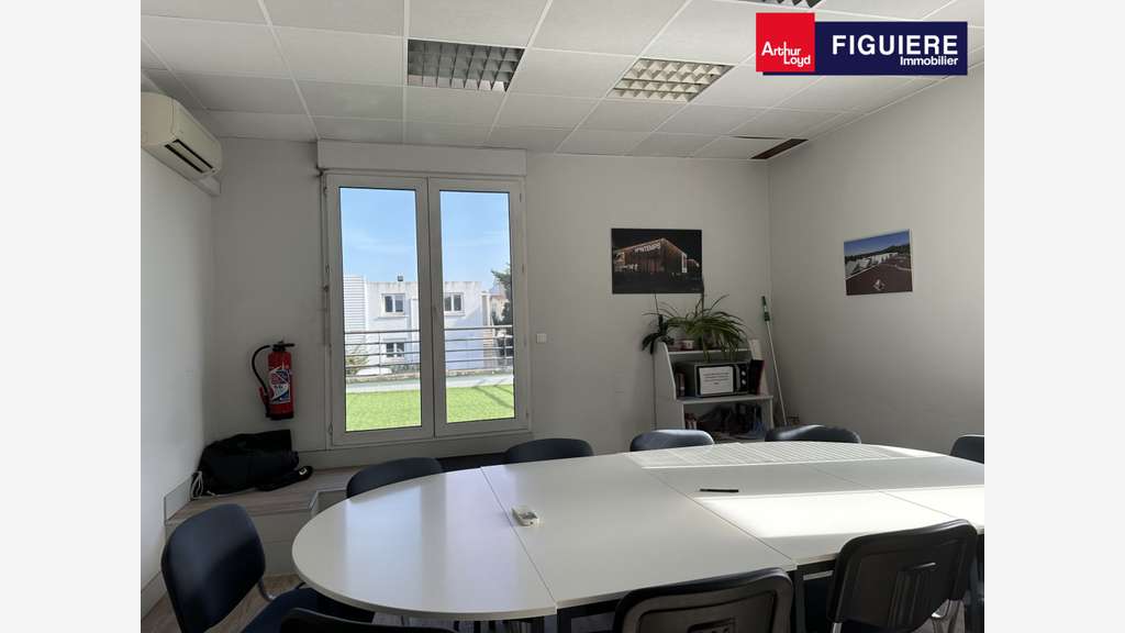 A louer bureaux de 675m² à Aix-en-Provence