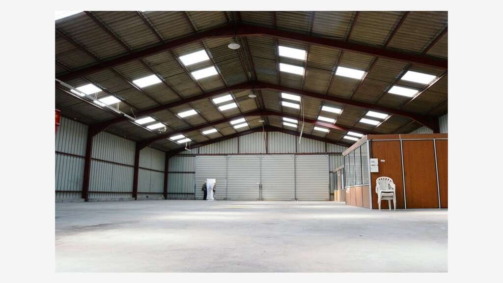 Loue bâtiment industriel 600m² à Cantaing-s/Escaut