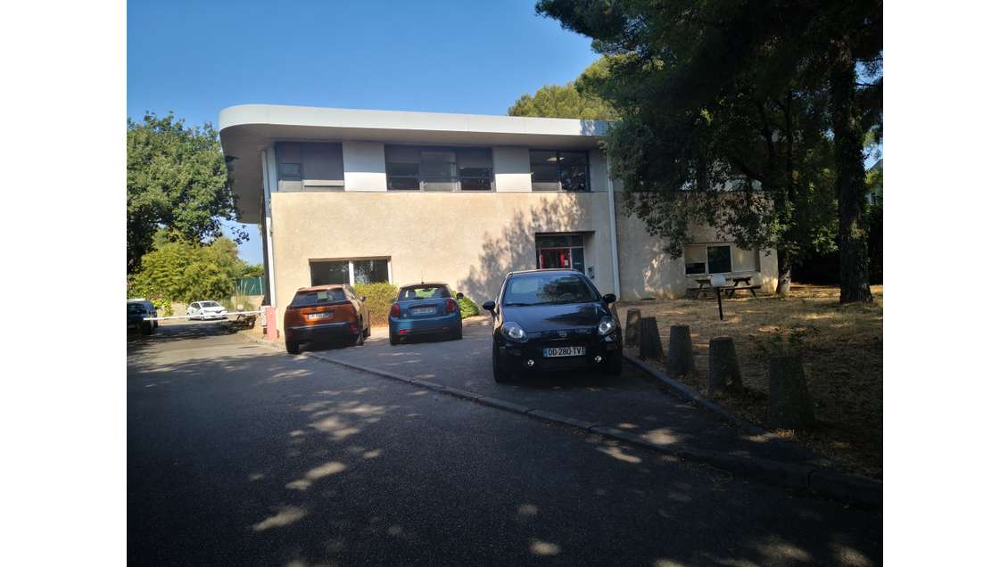 A louer immeuble de bureaux 780m² la Seyne sur Mer