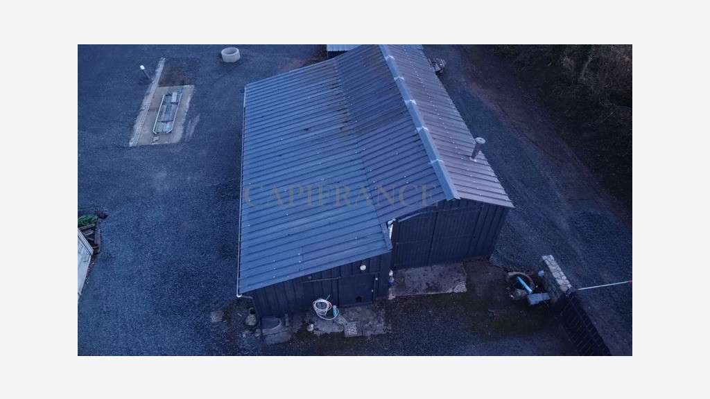 Local artisanal 140m² + Terrain 700m² Accès RN12