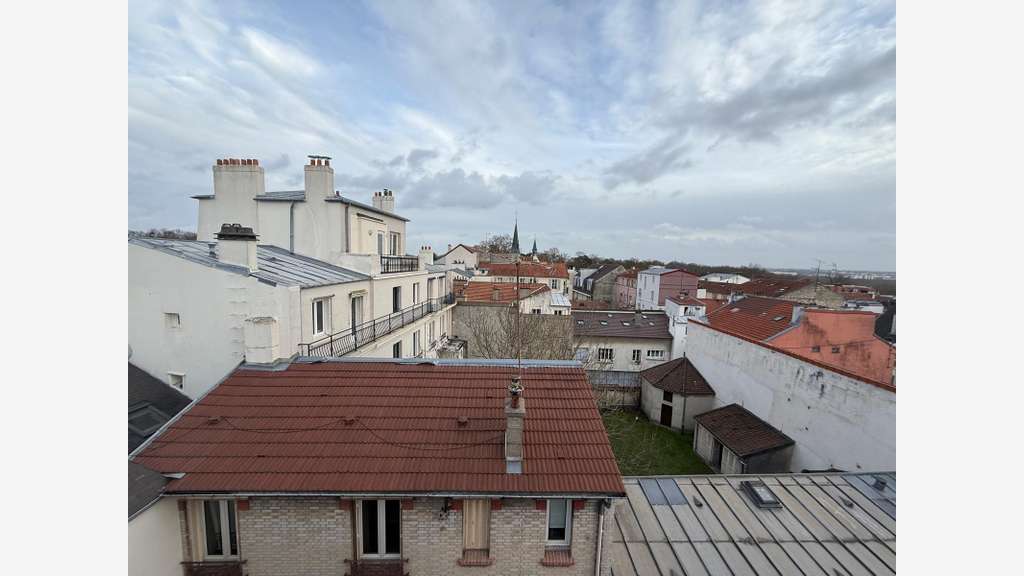 A louer immeuble de 267,5m² centre Sceaux