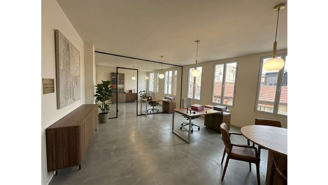 A louer immeuble de 267,5m² centre Sceaux