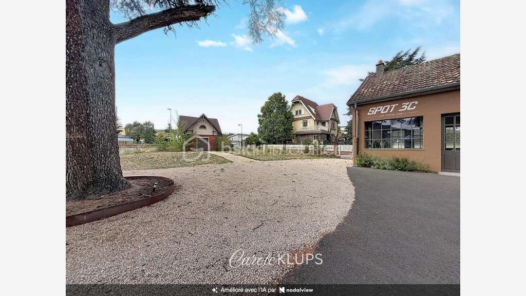 A louer ensemble immobilier de 1160m² à Soultz