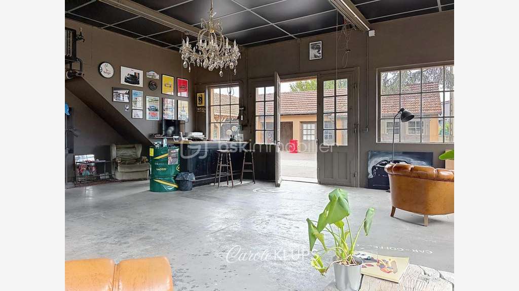 A louer ensemble immobilier de 1160m² à Soultz