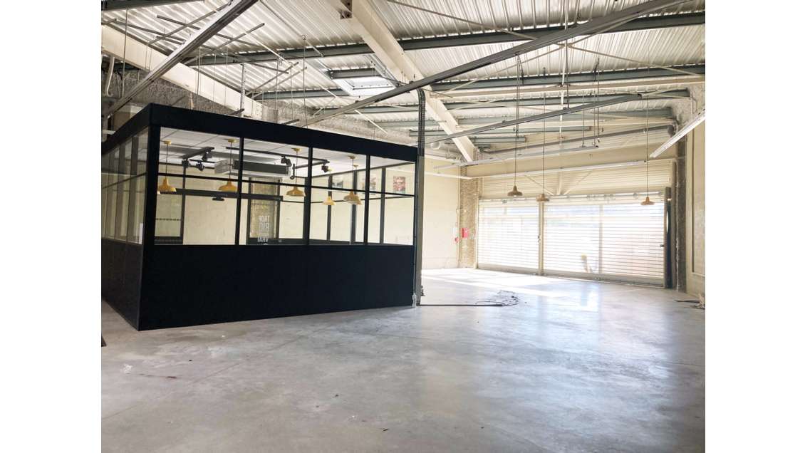 A Louer Local commercial de 431m2 - Oise