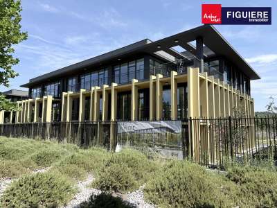 3 immeubles neufs bureaux belle visibilité