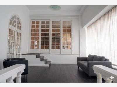 A louer 7 bureaux divisibles au centre de Pontoise