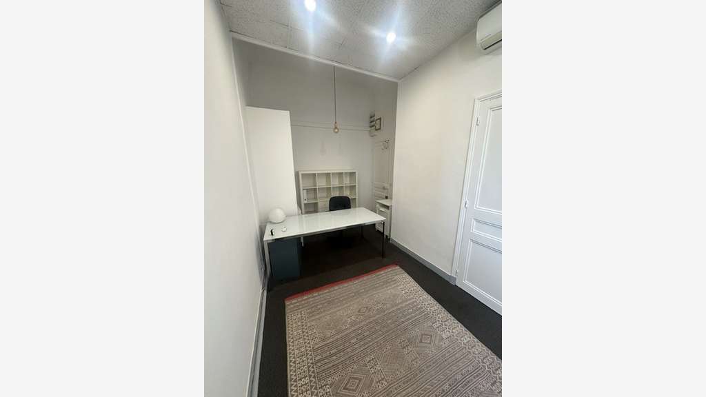 Bureau indépendant premium pour prof. indépendante