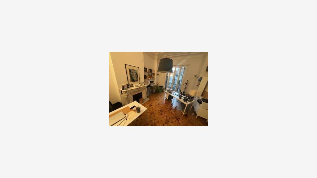 Bureau indépendant premium pour prof. indépendante