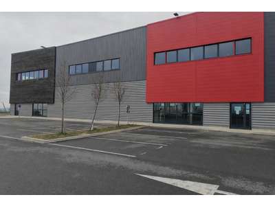 Location Locaux d'activités - Entrepôts à Louvres