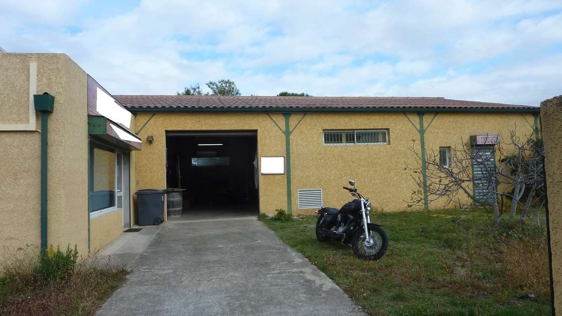 Atelier en Zone d'activité à Céret - 66