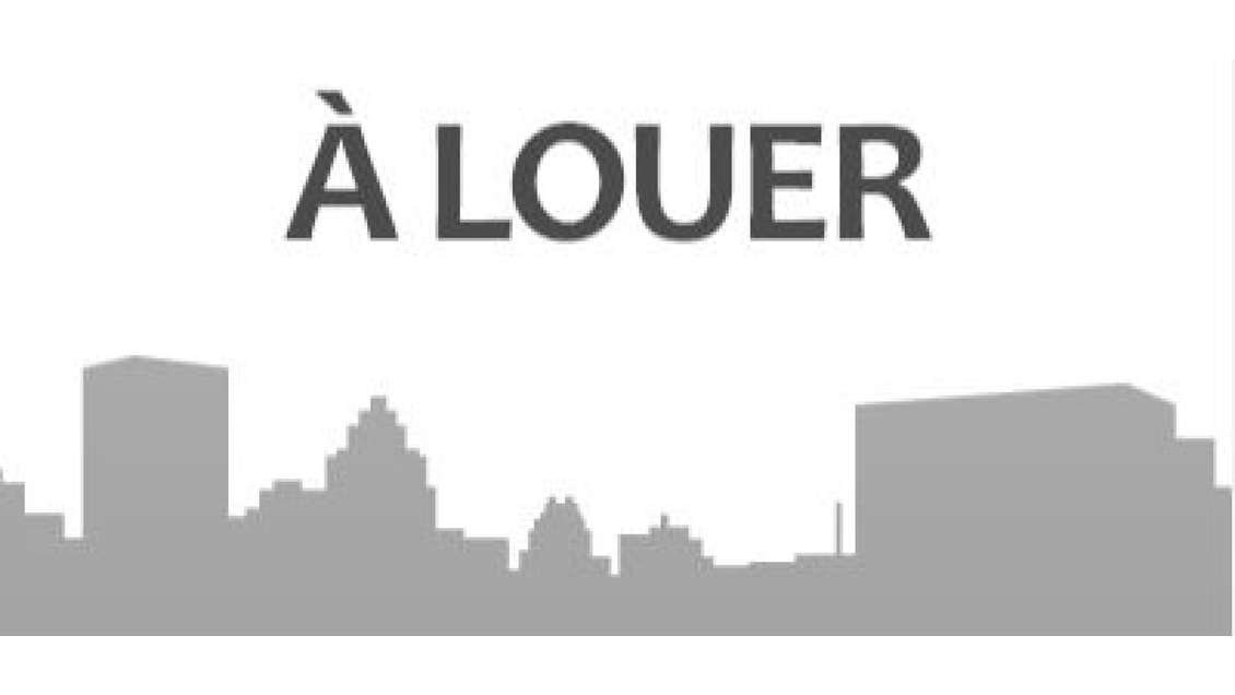 A louer bâtiment industriel 2000m² à Voray