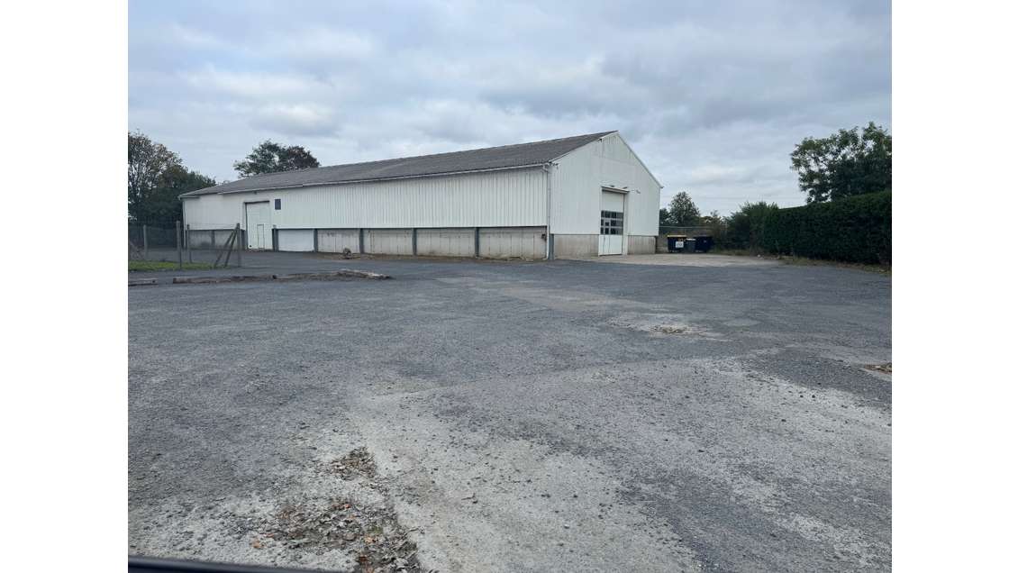 Entrepôt à louer à Bayeux - 14