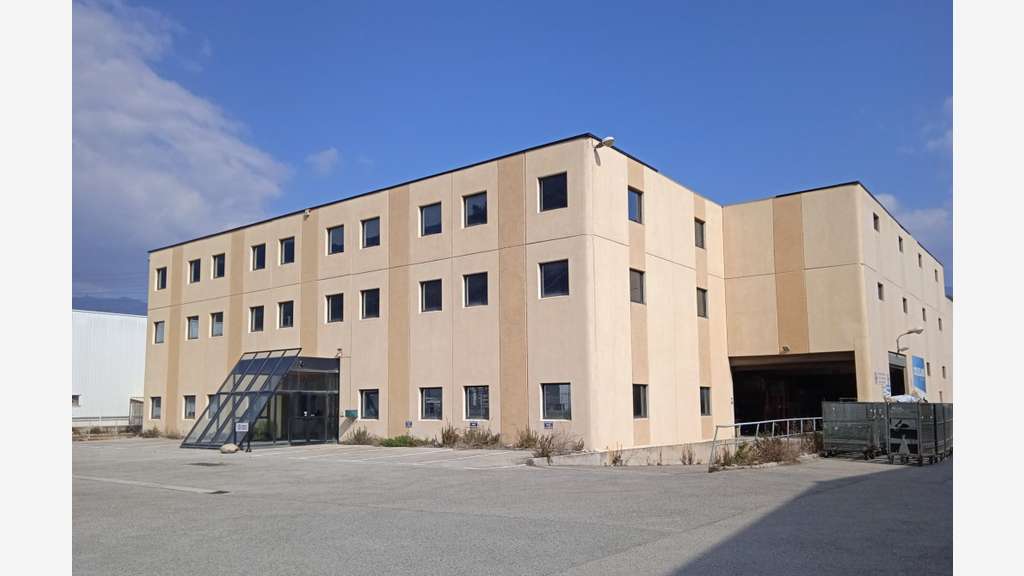 Immeuble d'entrepôts et de bureaux ZI de Carros