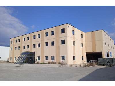 Location Locaux d'activités - Entrepôts à Carros