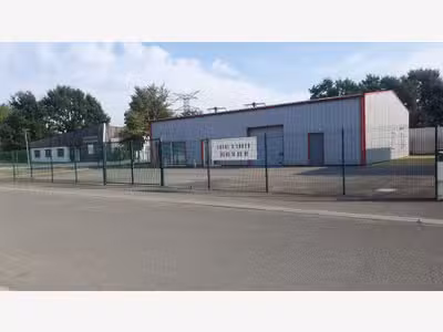 LOCAL D'ACTIVITE  310 M2 ZONE COMMERCIAL