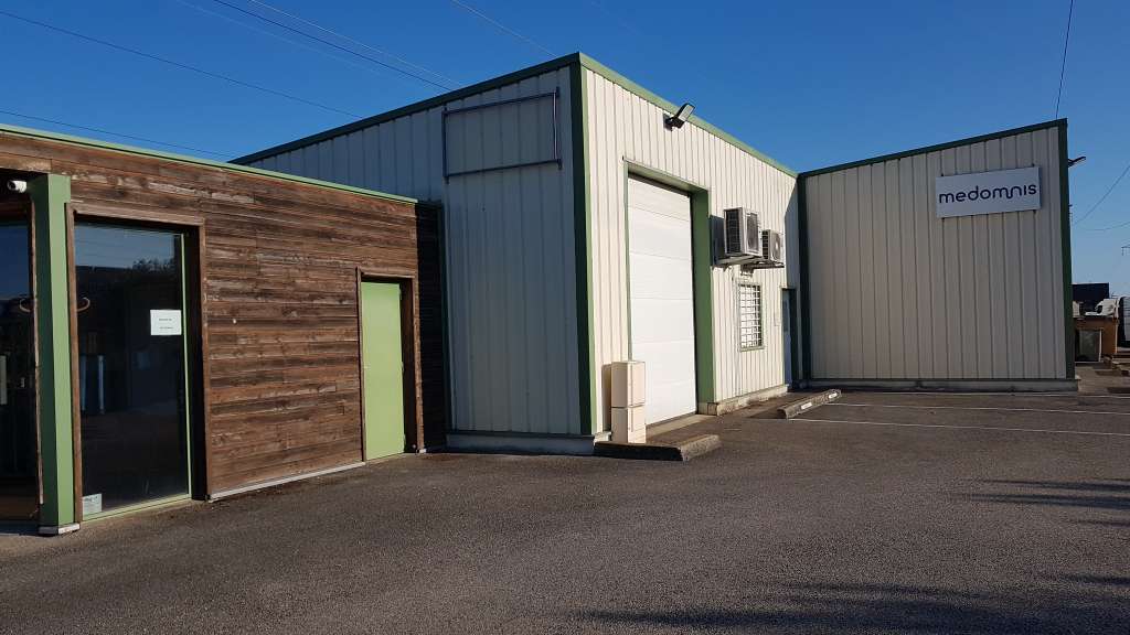 Local d’activité de 100 m² à louer – Meyzieu Z.I.