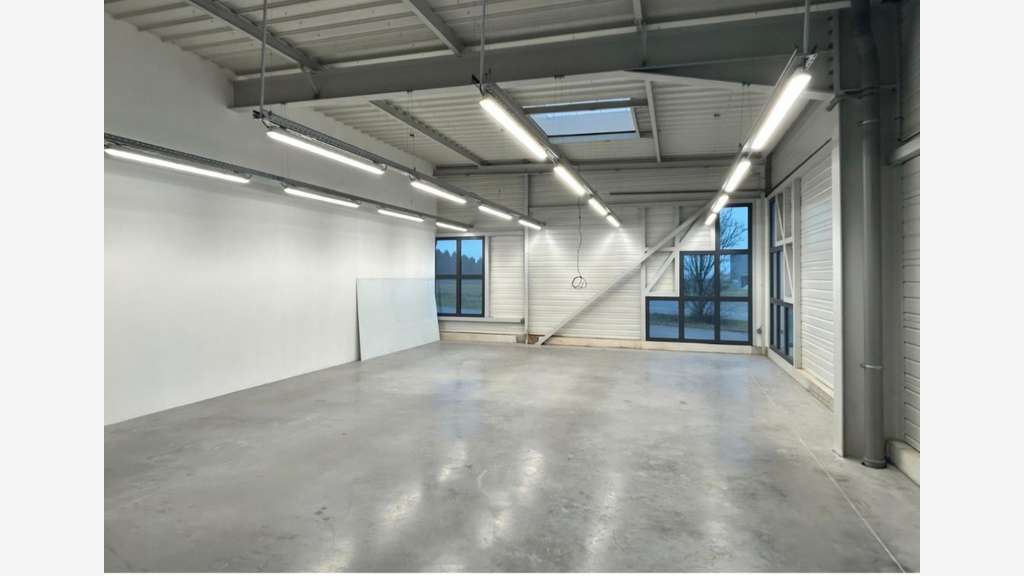 Local d'activité 125m² à louer à Marckolsheim