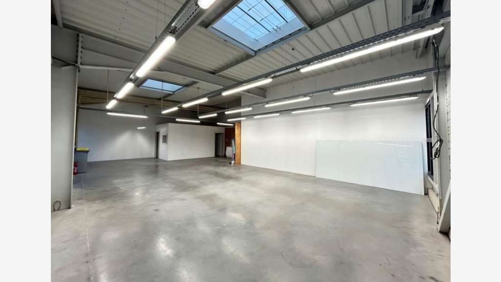 Local d'activité 125m² à louer à Marckolsheim
