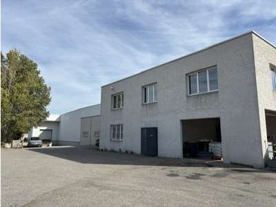 À LOUER – PLATEFORME LOGISTIQUE DE 4 594 M² – DOMA