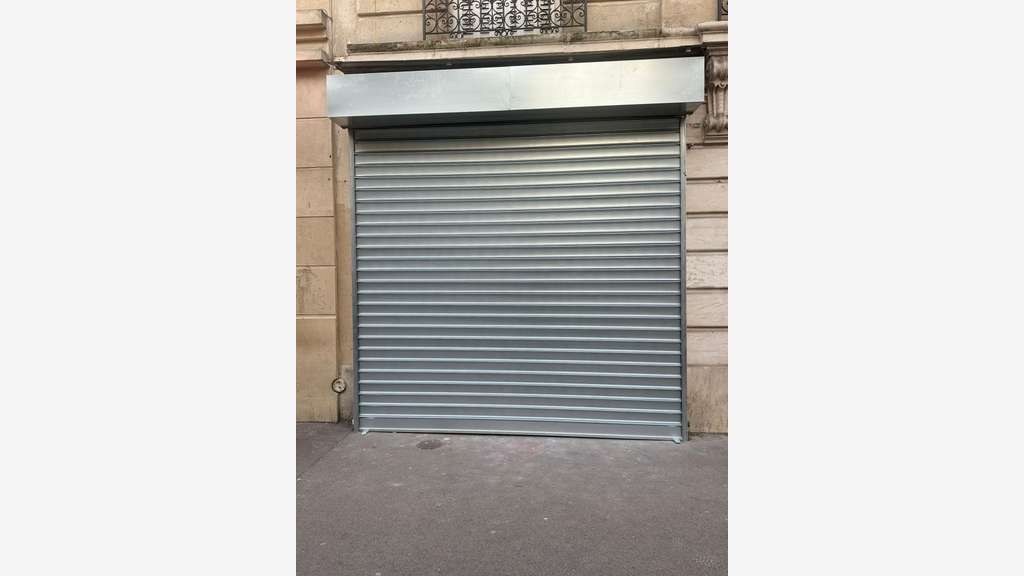 Boutique 40m² empl N°1 premium à Paris 11e Nation