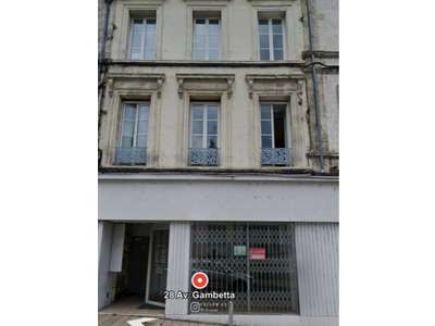 Location Locaux commerciaux - Boutiques à Angoulême