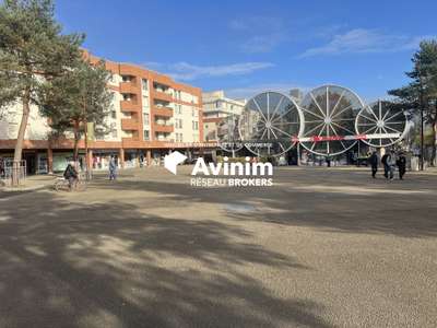 Location Locaux commerciaux - Boutiques à Montigny-le-Bretonneux