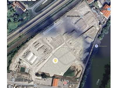 Location Terrains industriels et agricoles à Rieux