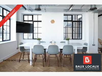 Local commercial de 107m² à louer à Istres