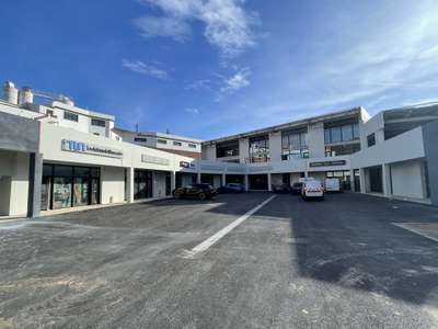 A louer La Garde local commercial de 278 m2