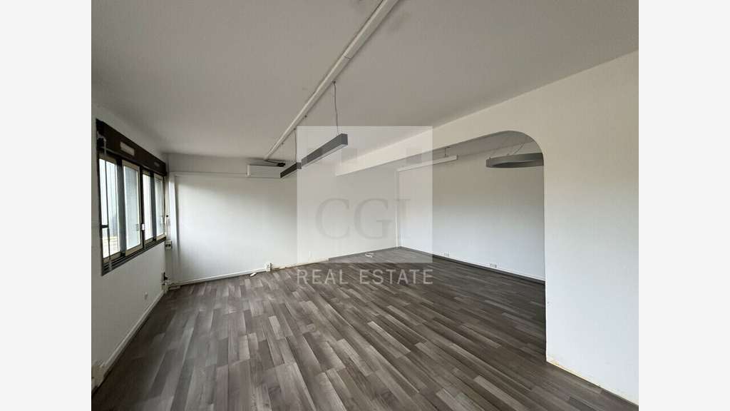 A louer bureaux de 280m² à La Tour de Salvagny