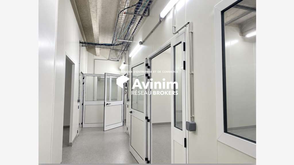 Laboratoire alimentaire 324m² à Montauroux A8