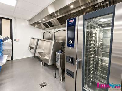 Laboratoire alimentaire 350m² à louer Ste-Eulalie