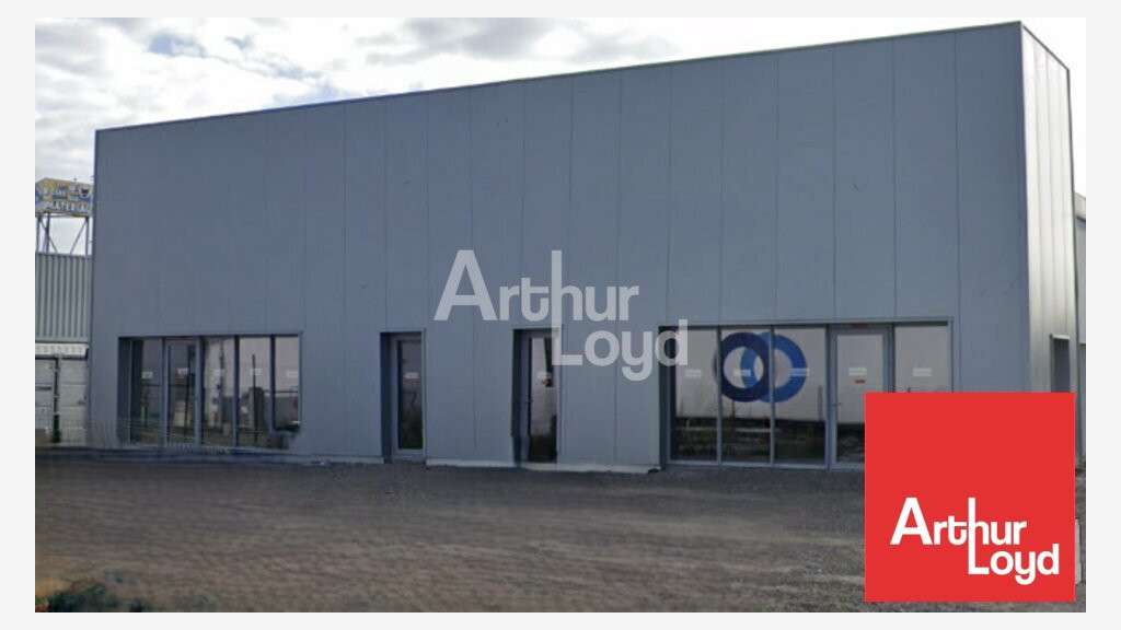 Loue local commercial de 370m² aux Sables-d'Olonne