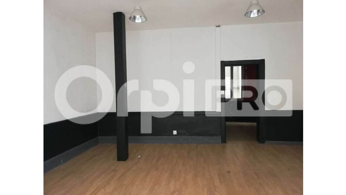 A louer local commercial de 32m² à Limoges centre