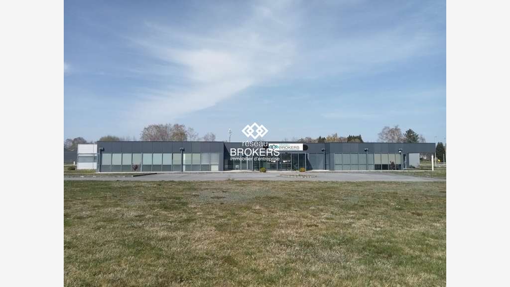 A louer local commercial proche A64 à Lannemezan