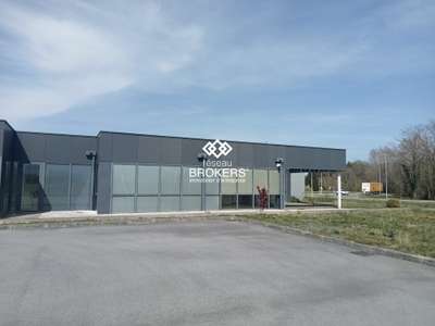 A louer local commercial proche A64 à Lannemezan