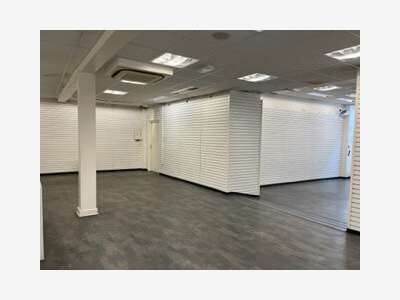 A louer local 156m² Bordeaux rue Sainte Catherine
