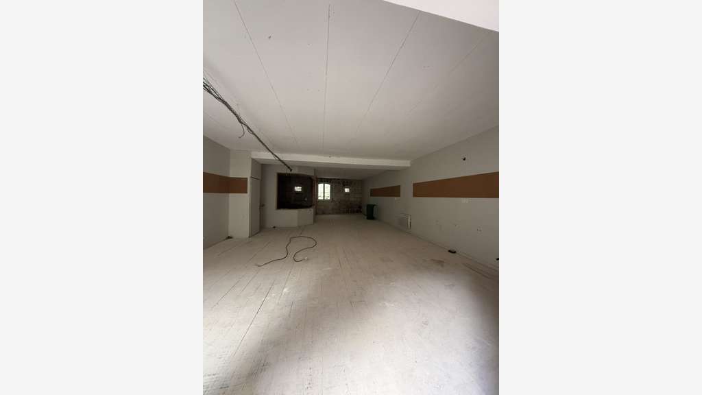 Loue local commercial 160m² à Bordeaux Chartrons