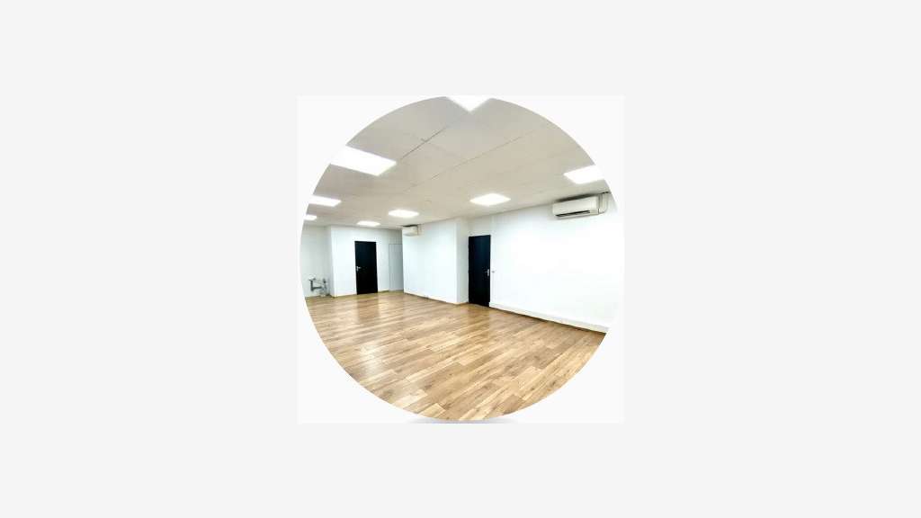 Location bureaux/local 197m² Marseille 13011