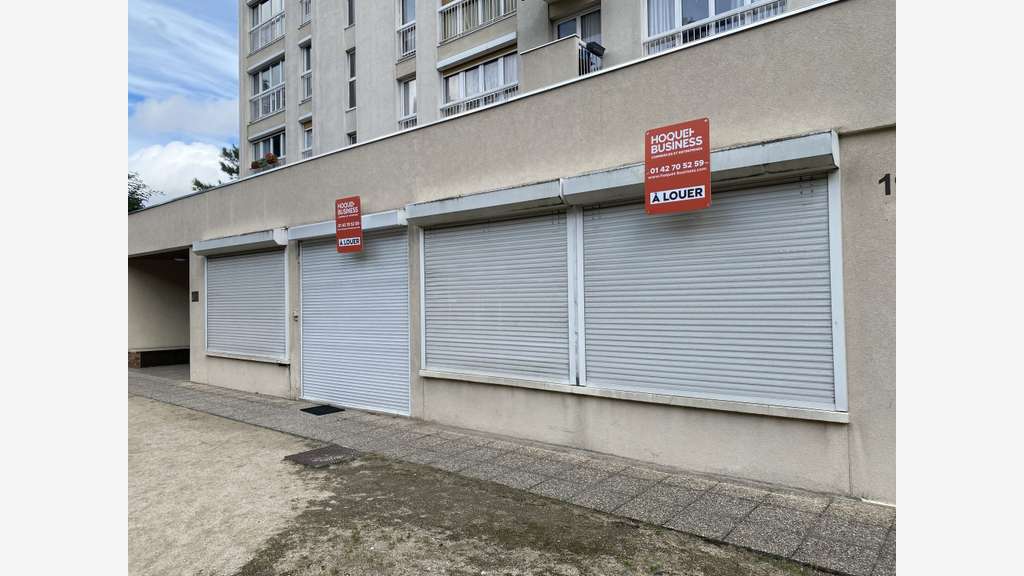 A louer local commercial de 204m² à Ivry-sur-Seine